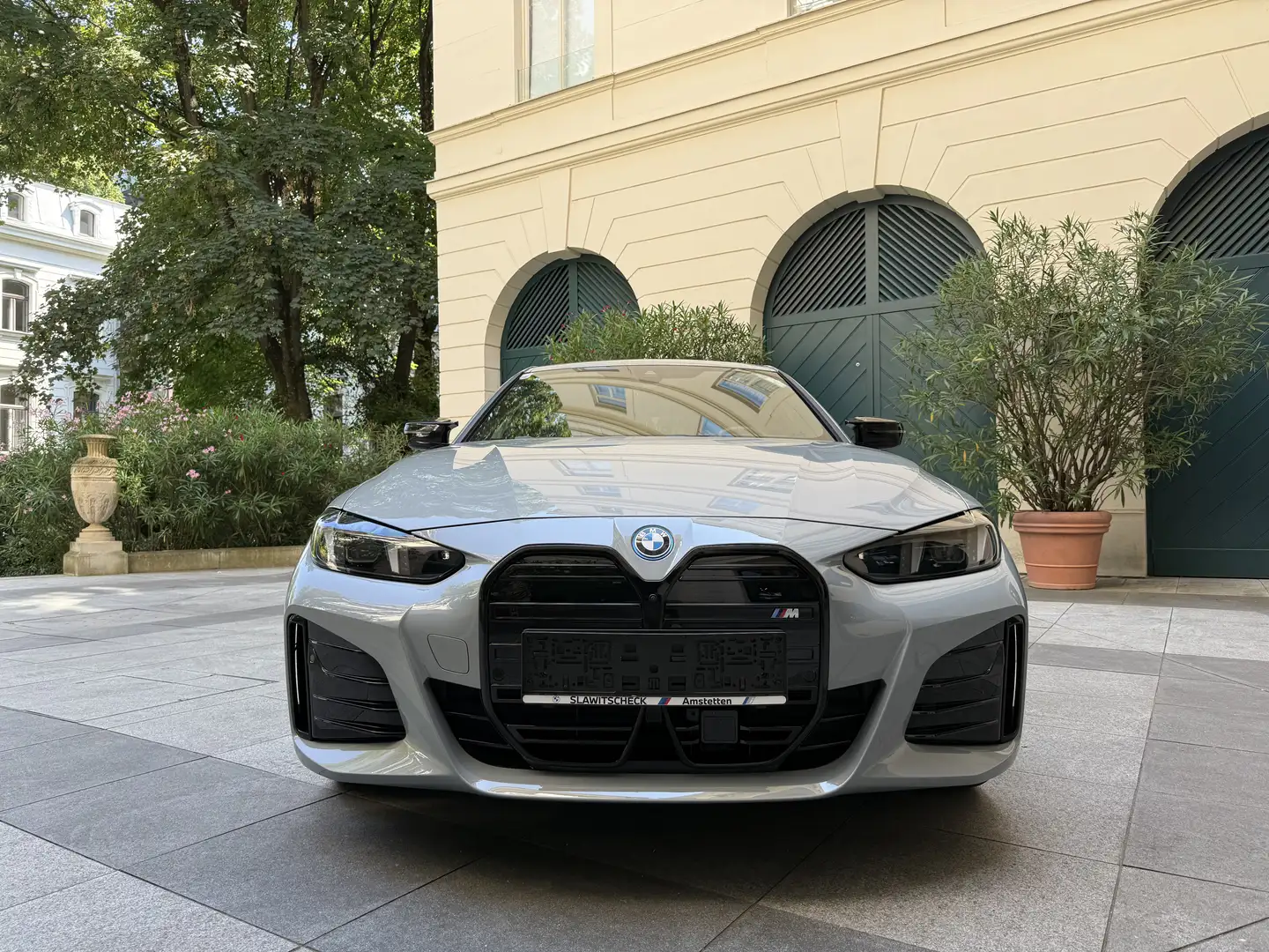 BMW i4 Gran Coupe xDrive M50 - Leasing 0,99% Grau - 2