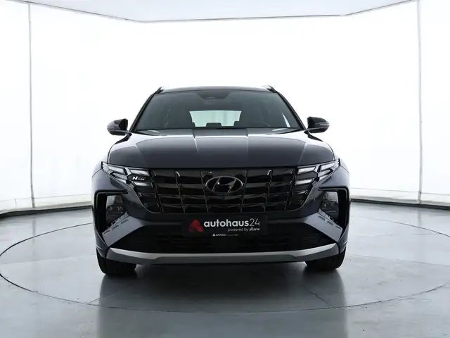 Hyundai Tucson view 2