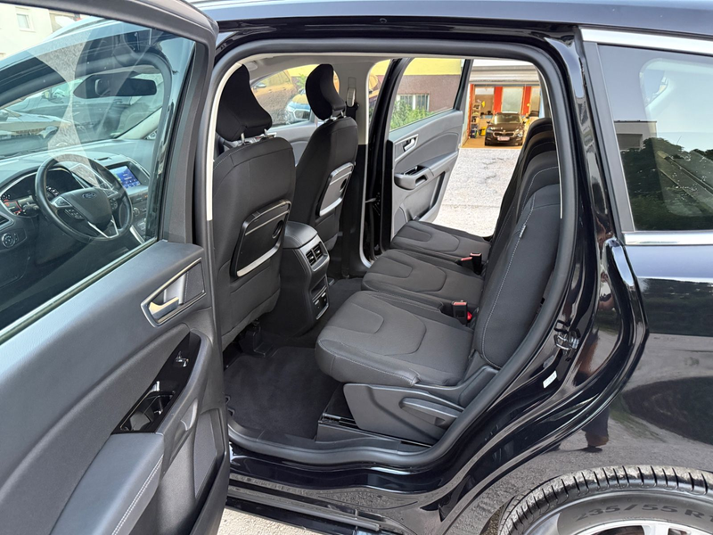 Ford S-Max 2.0 EcoBlue Aut Titanium Kamera Navi 1.Han — photo 14