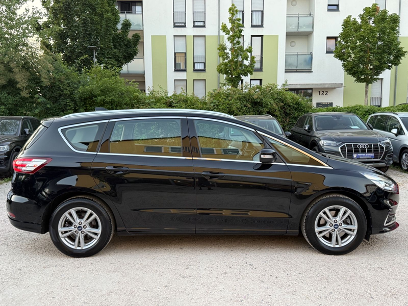 Ford S-Max 2.0 EcoBlue Aut Titanium Kamera Navi 1.Han — photo 7
