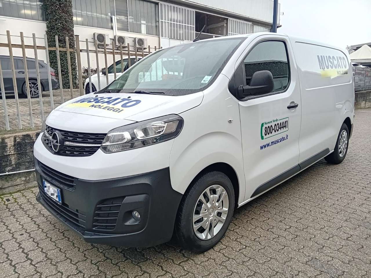 Opel Vivaro OPEL VIVARO 2.0 DIESEL 145CV S&S PL-TN M ENJOY
