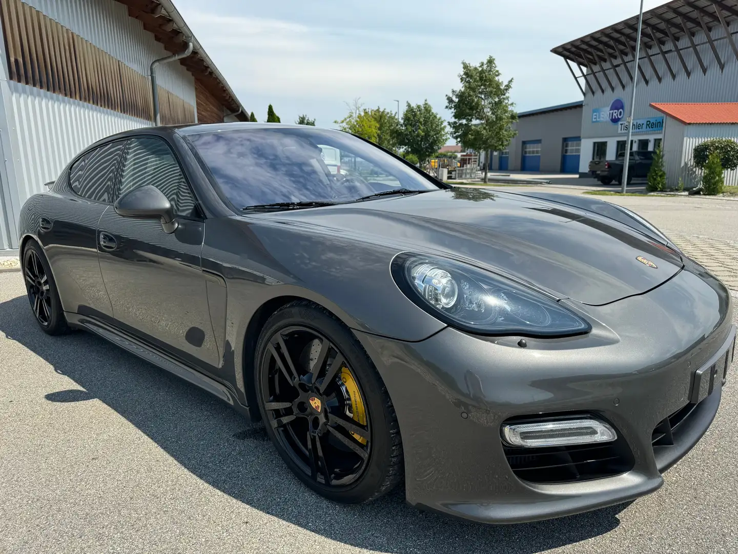 Porsche Panamera Turbo S * Porsche Approved 01/2026* Top Zustand* Grigio - 1