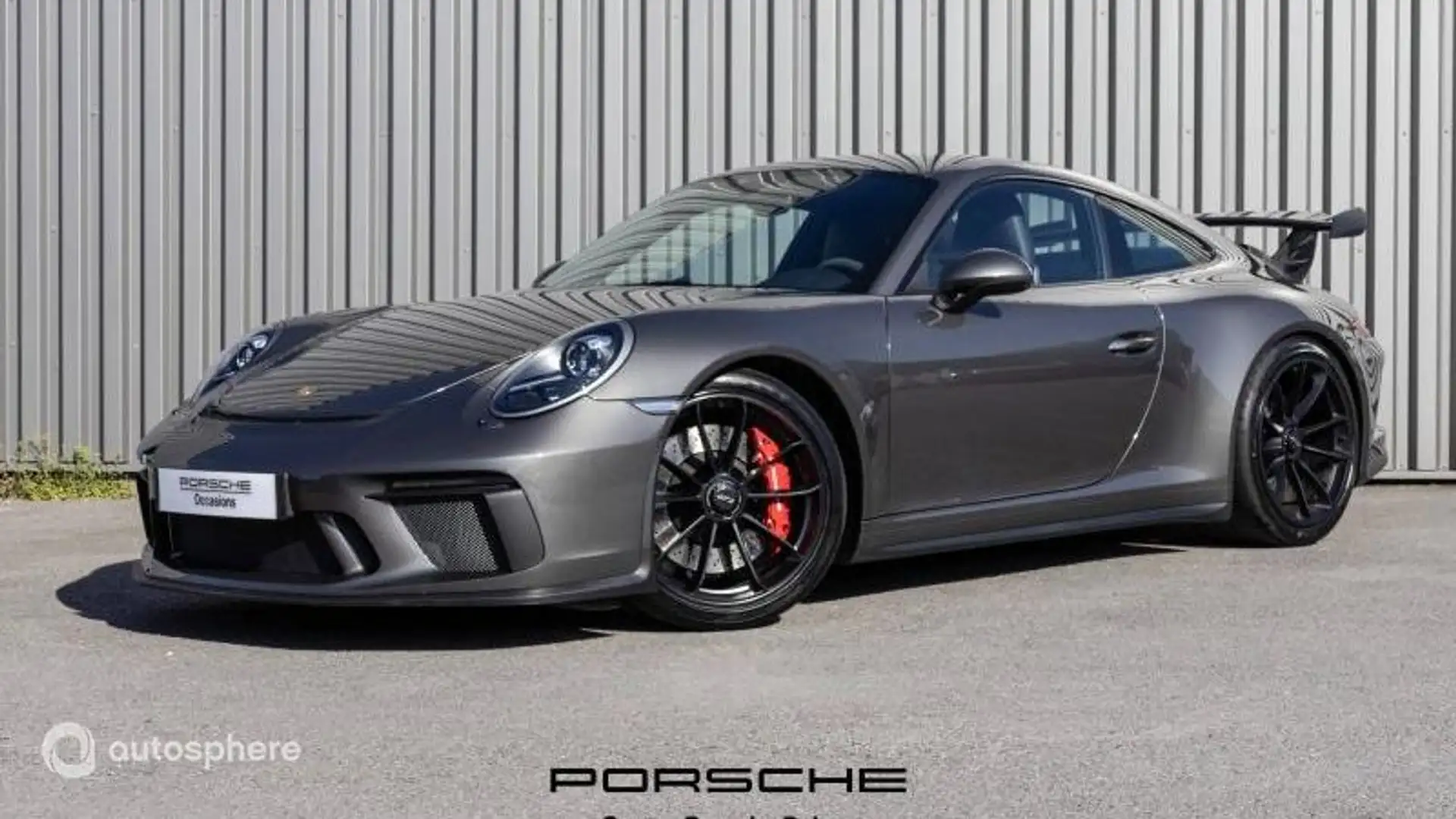 PORSCHE 911