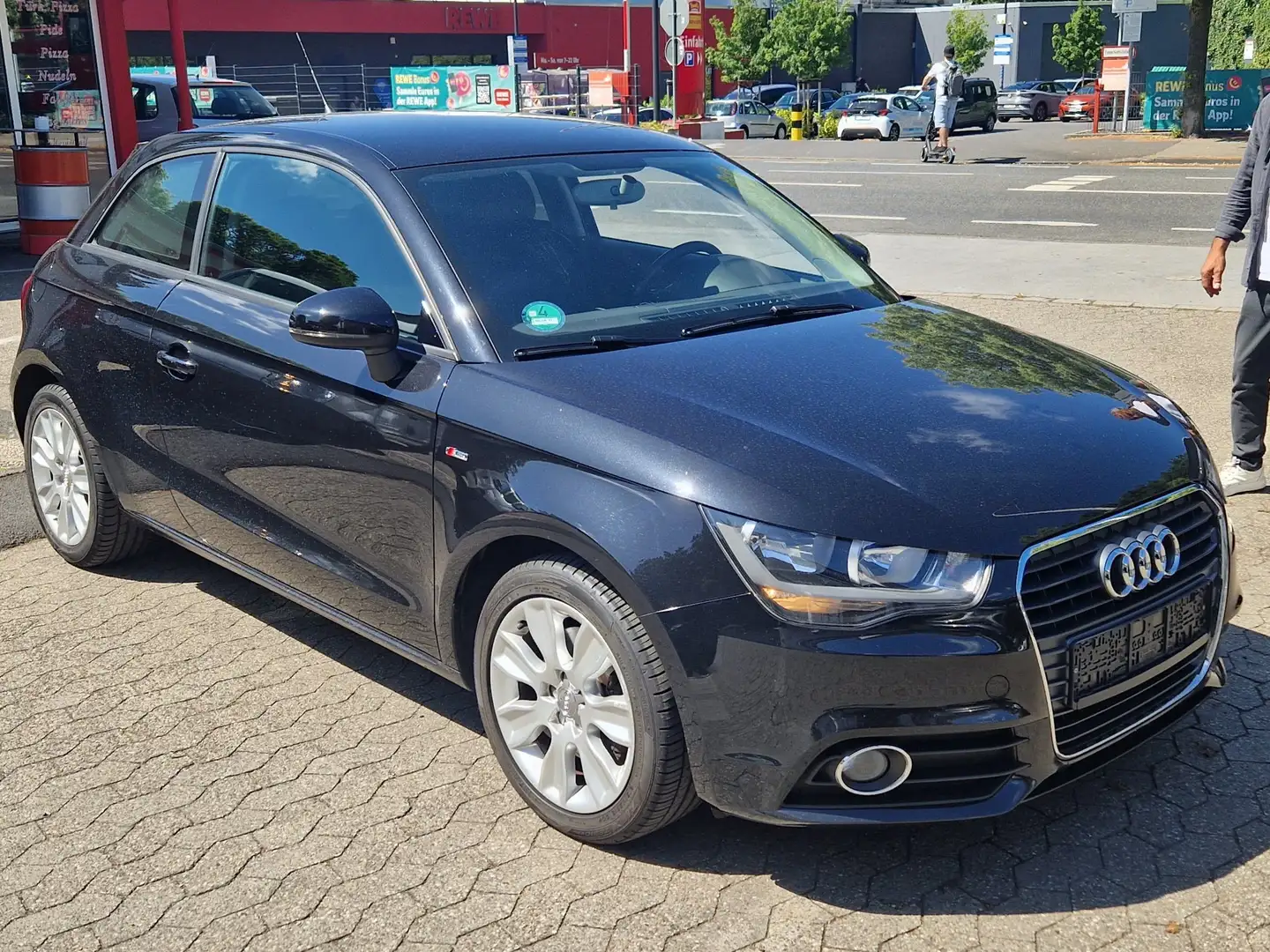 Audi A1 ambition Noir - 1