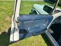 Mercedes-Benz 240 Oldtimer Limousine Weiß - thumbnail 33