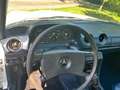 Mercedes-Benz 240 Oldtimer Limousine Weiß - thumbnail 23