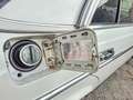 Mercedes-Benz 240 Oldtimer Limousine Weiß - thumbnail 46