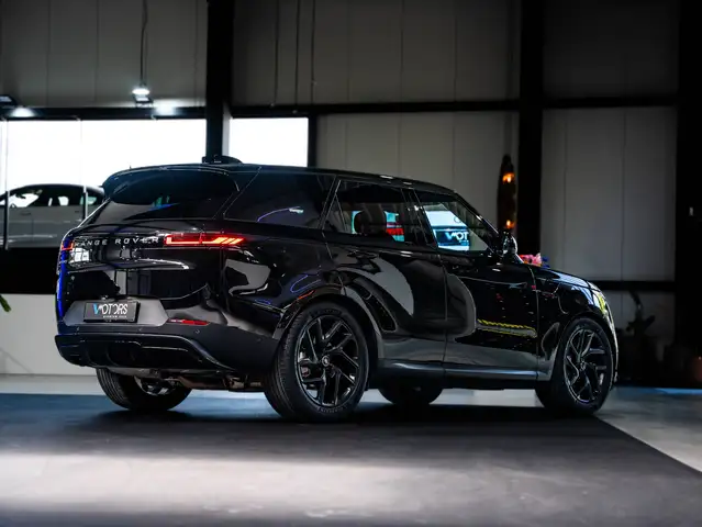 Land Rover Range Rover Sport view 5