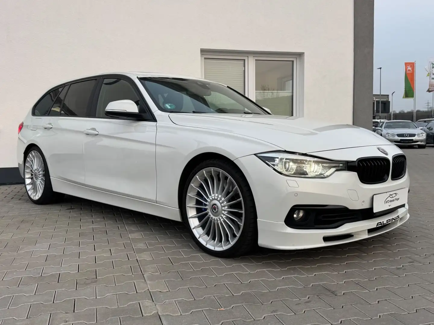 BMW 330 Baureihe Touring Alpina D3/Led-Scheinwerfer Blanco - 2