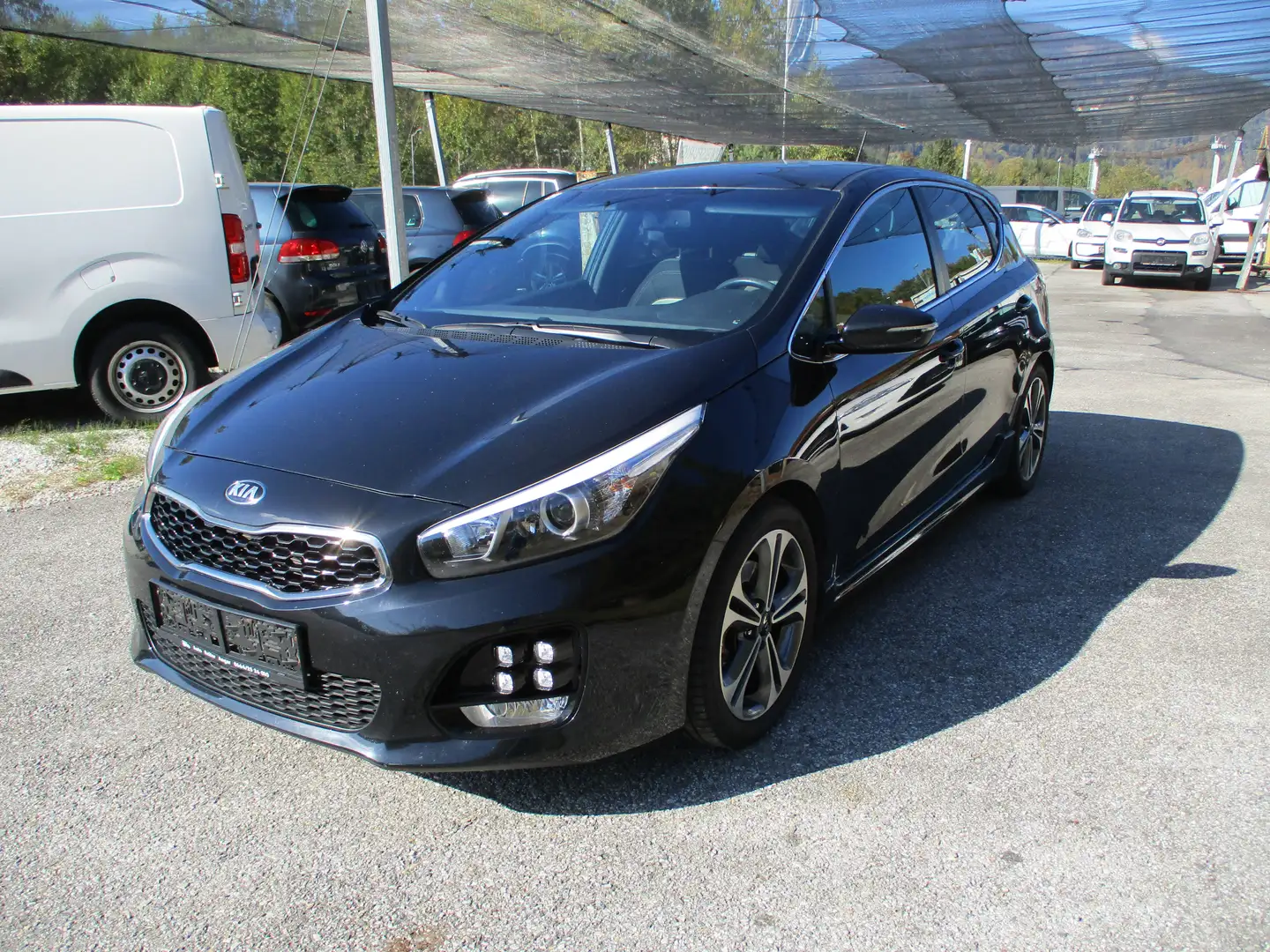 Kia Ceed / cee'd Vision GT line Schwarz - 1
