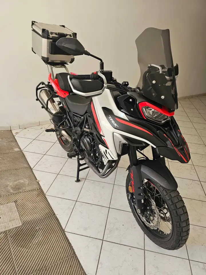 Benelli TRK 702