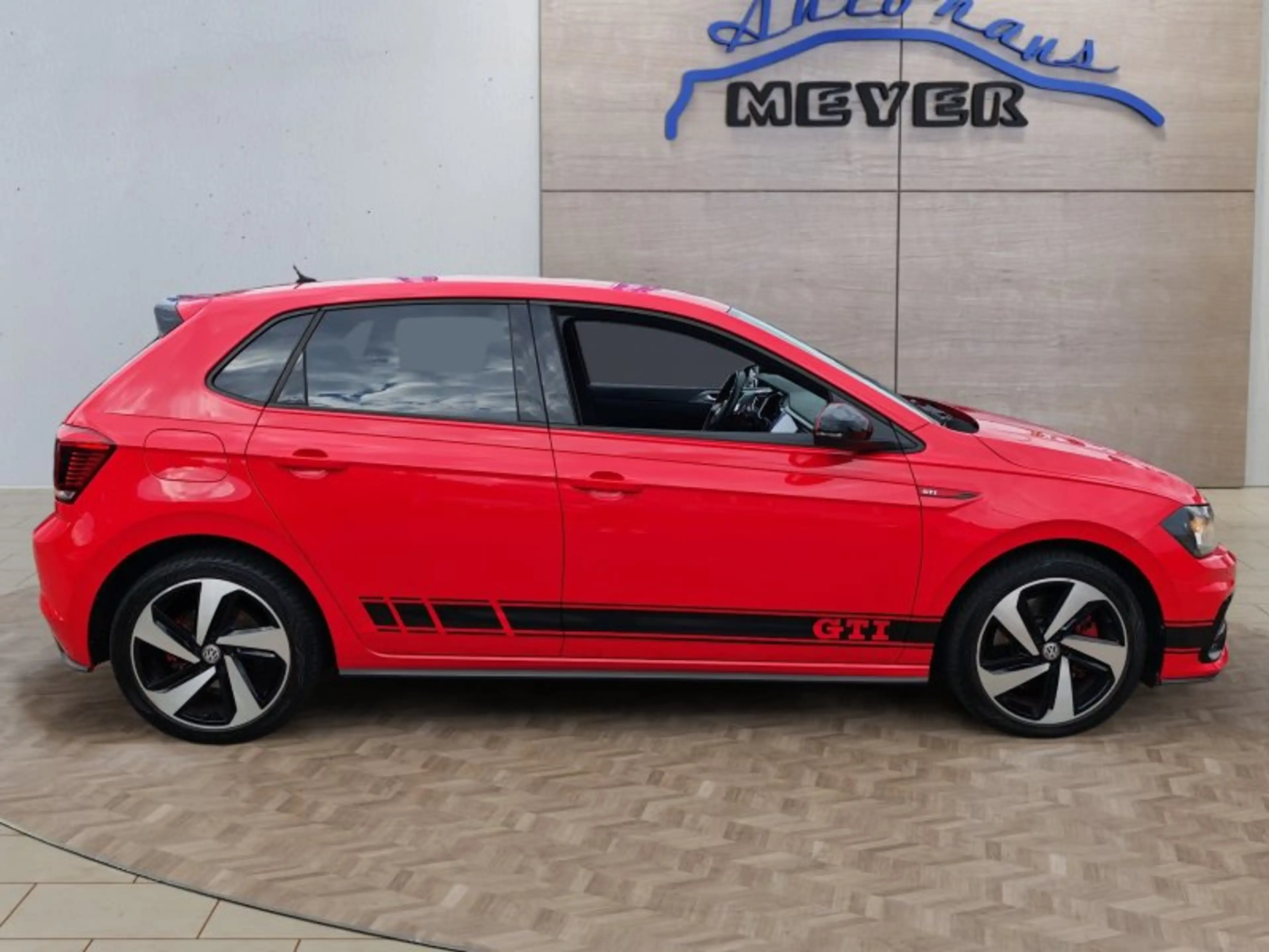 Volkswagen Polo GTI 2.0 TSI DSG  ACC/DCC — photo 6