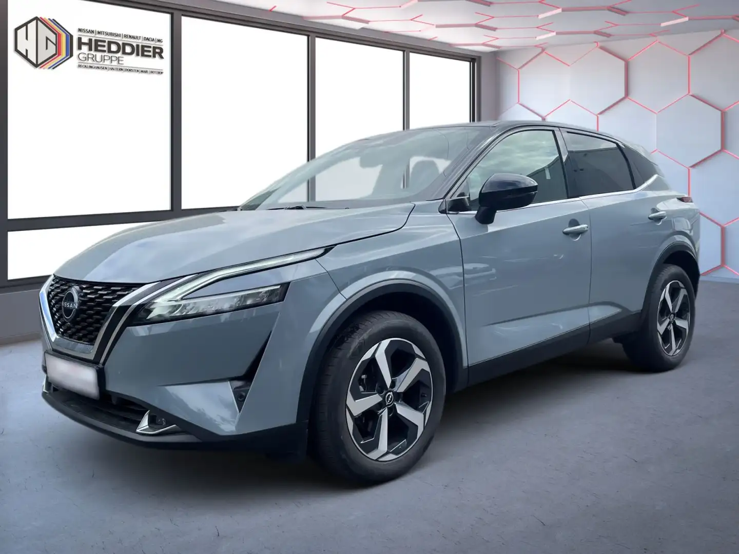 Nissan Qashqai N-Connecta Autom. *Winterpaket*Businessp Šedá - 1