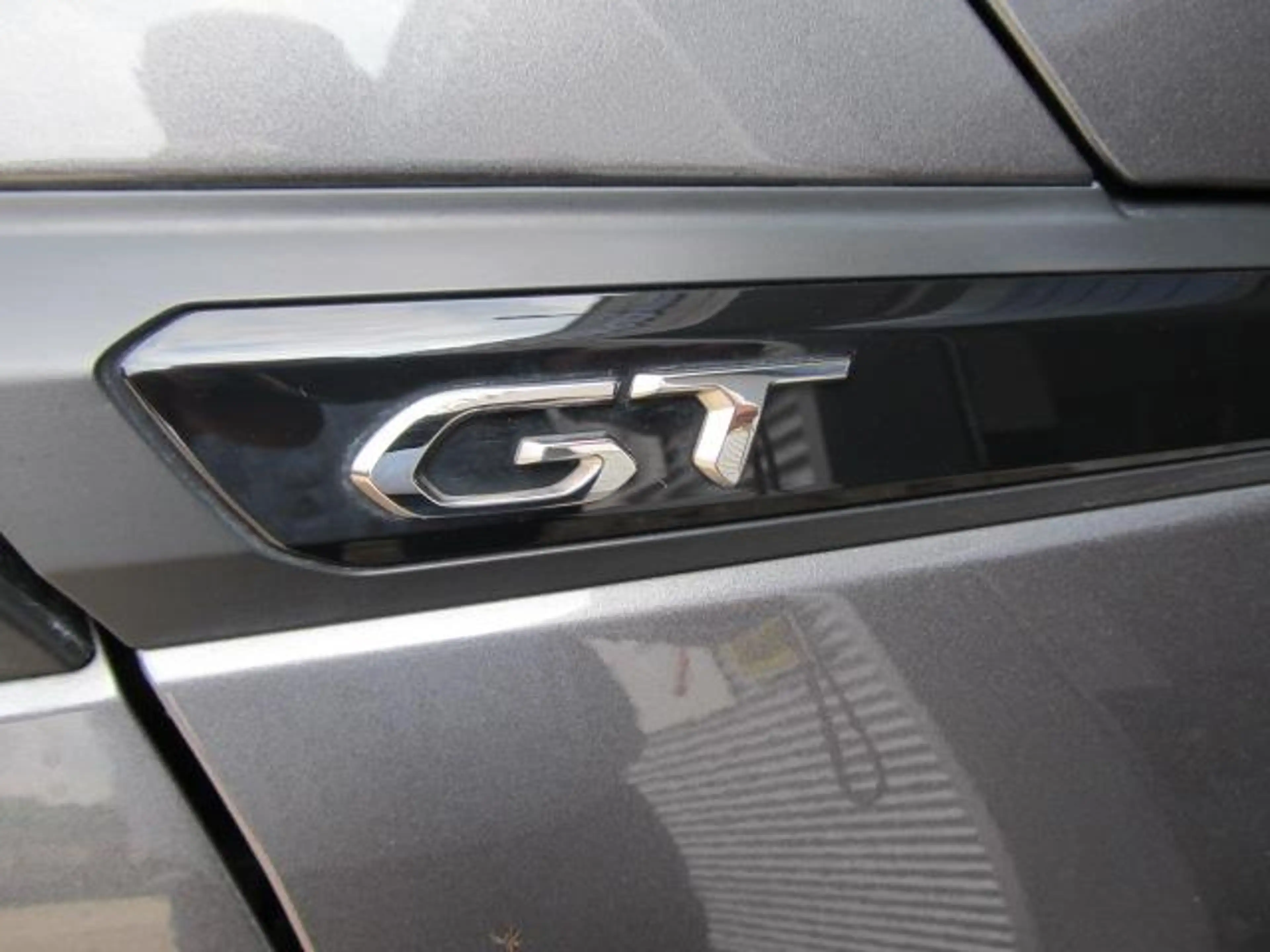 Peugeot 2008 1.2 PureTech GT-line 130pk Automaat — photo 9