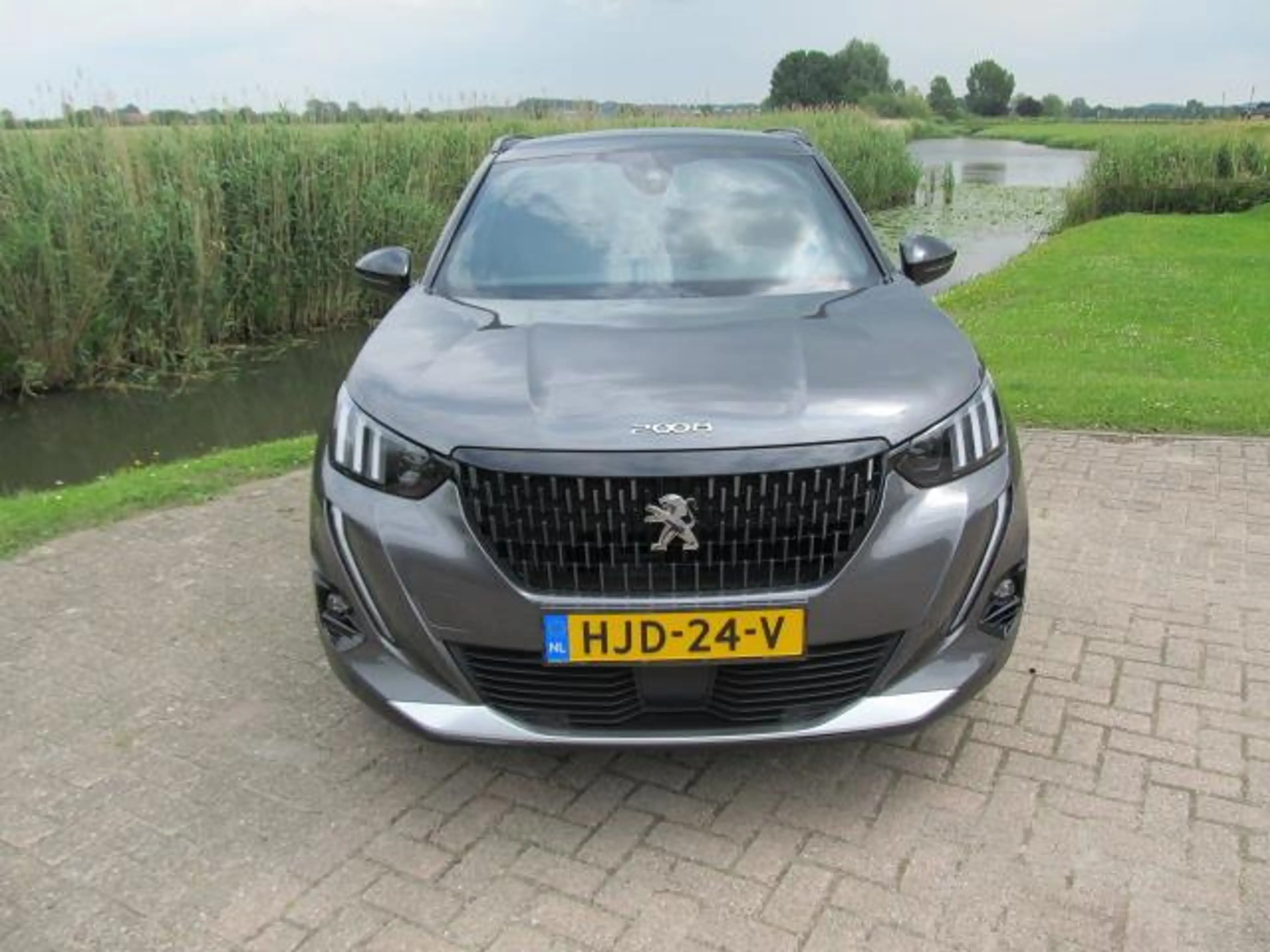 Peugeot 2008 1.2 PureTech GT-line 130pk Automaat — photo 3