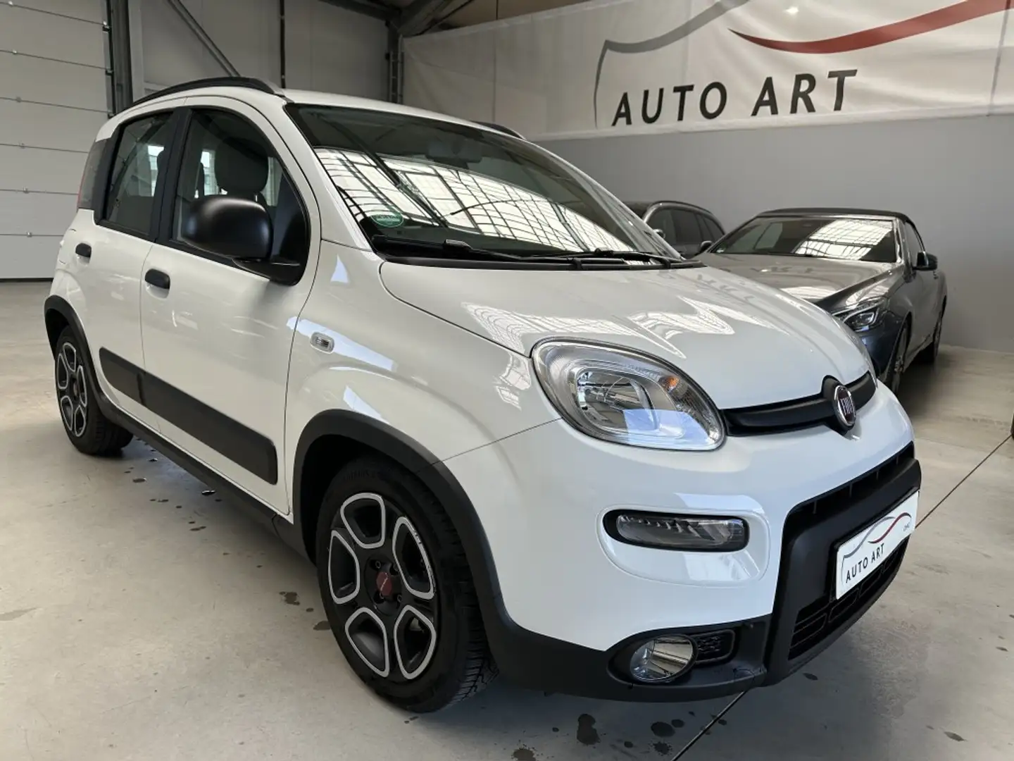 Fiat Panda Hybrid City Life CarPlay Klima PDC DAB Weiß - 1