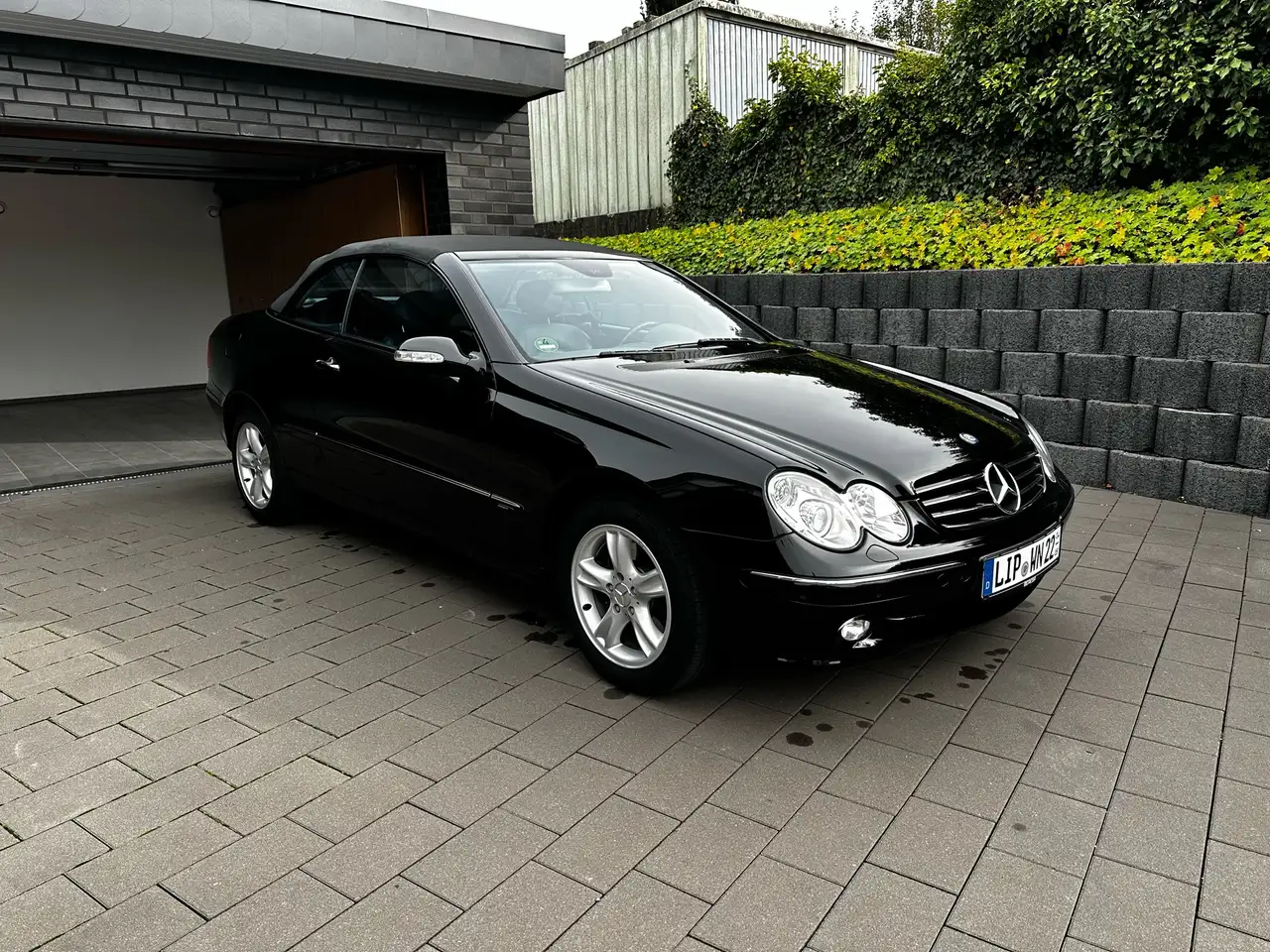 Mercedes-Benz CLK 320