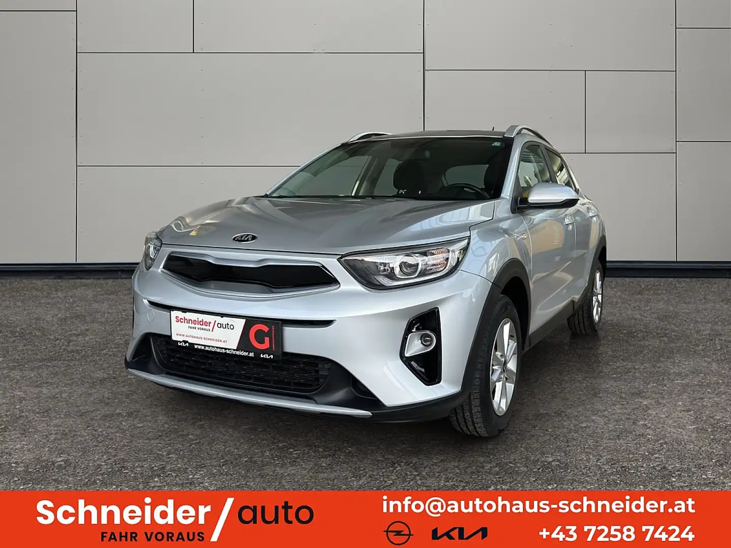 Kia Stonic 1,25 MPI ISG Silber Silber - 1