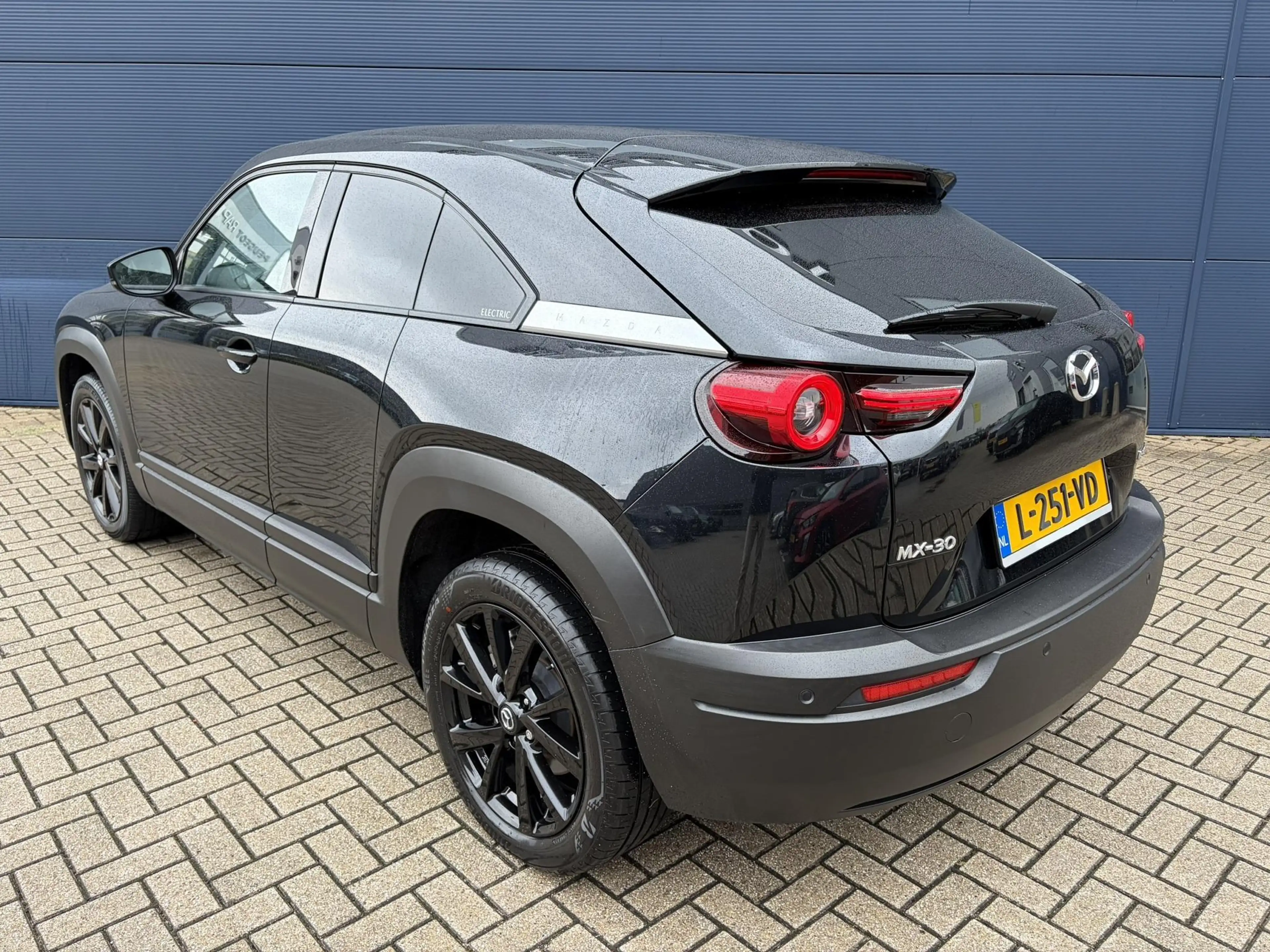 Mazda MX-30 e-SkyActiv 145 Comfort 36 kWh | Navigatie | Stoelv — photo 9