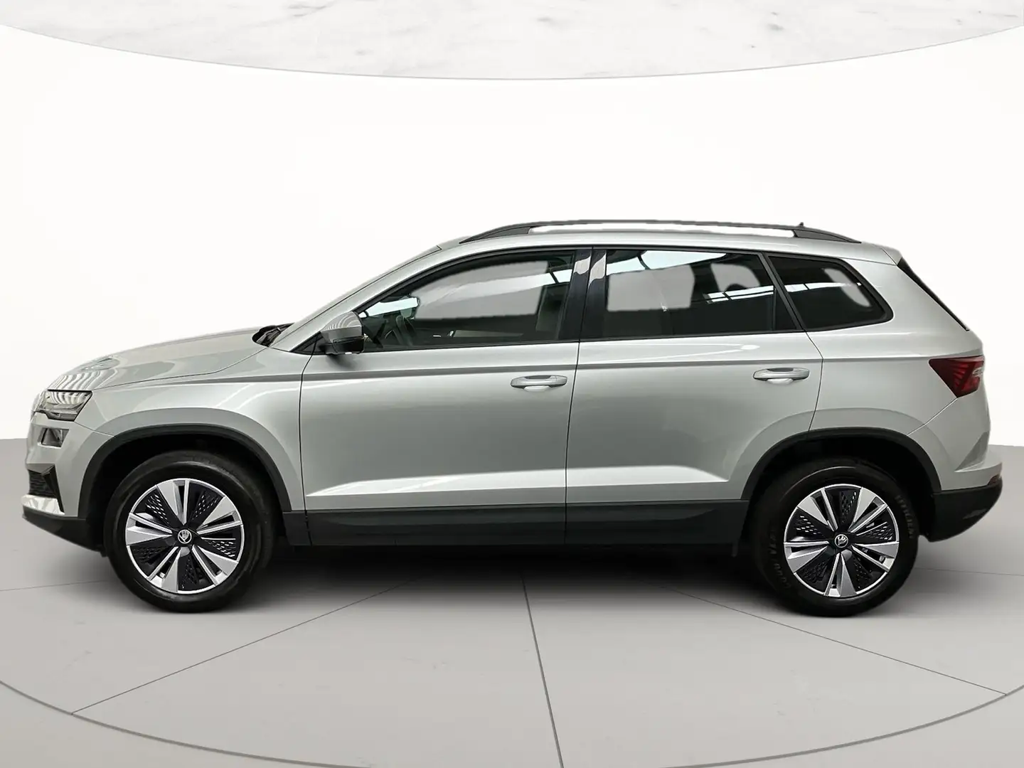 Skoda Karoq 1.5 tsi executive dsg Argento - 2