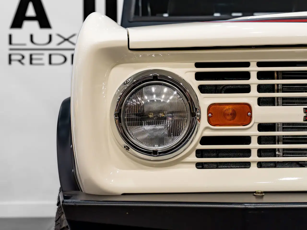 Ford Bronco снимка Ford Bronco