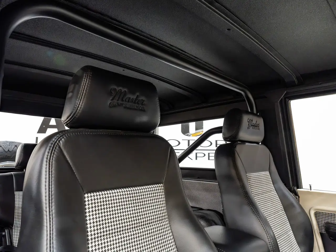 Ford Bronco снимка Ford Bronco