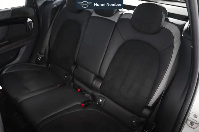 MINI Countryman view 15