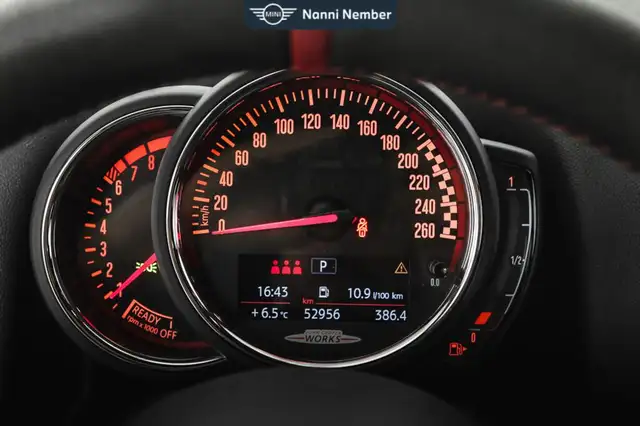 MINI Countryman view 9