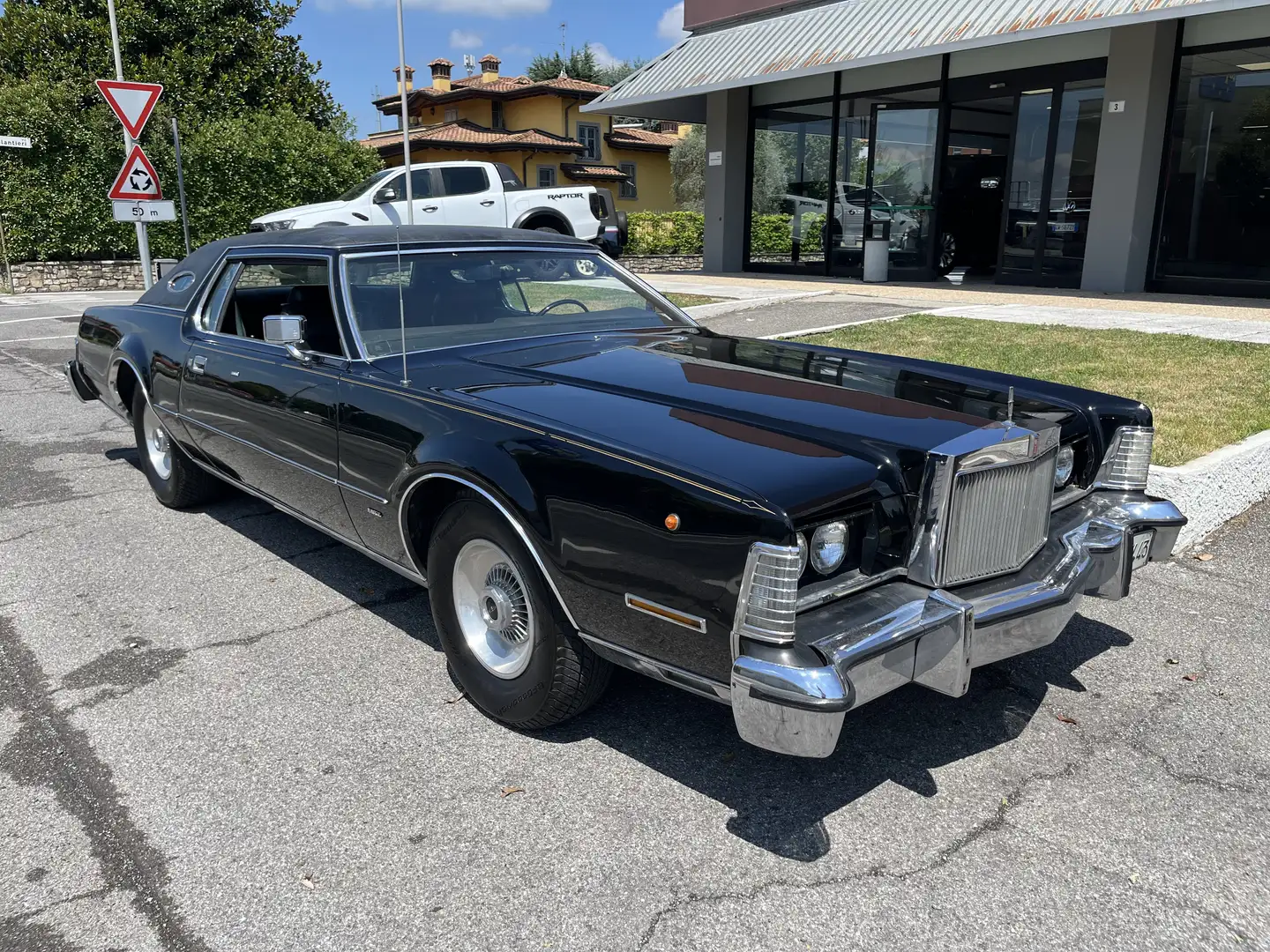 Lincoln Continental MARK IV 7.5 207CV 6 POSTI Nero - 1