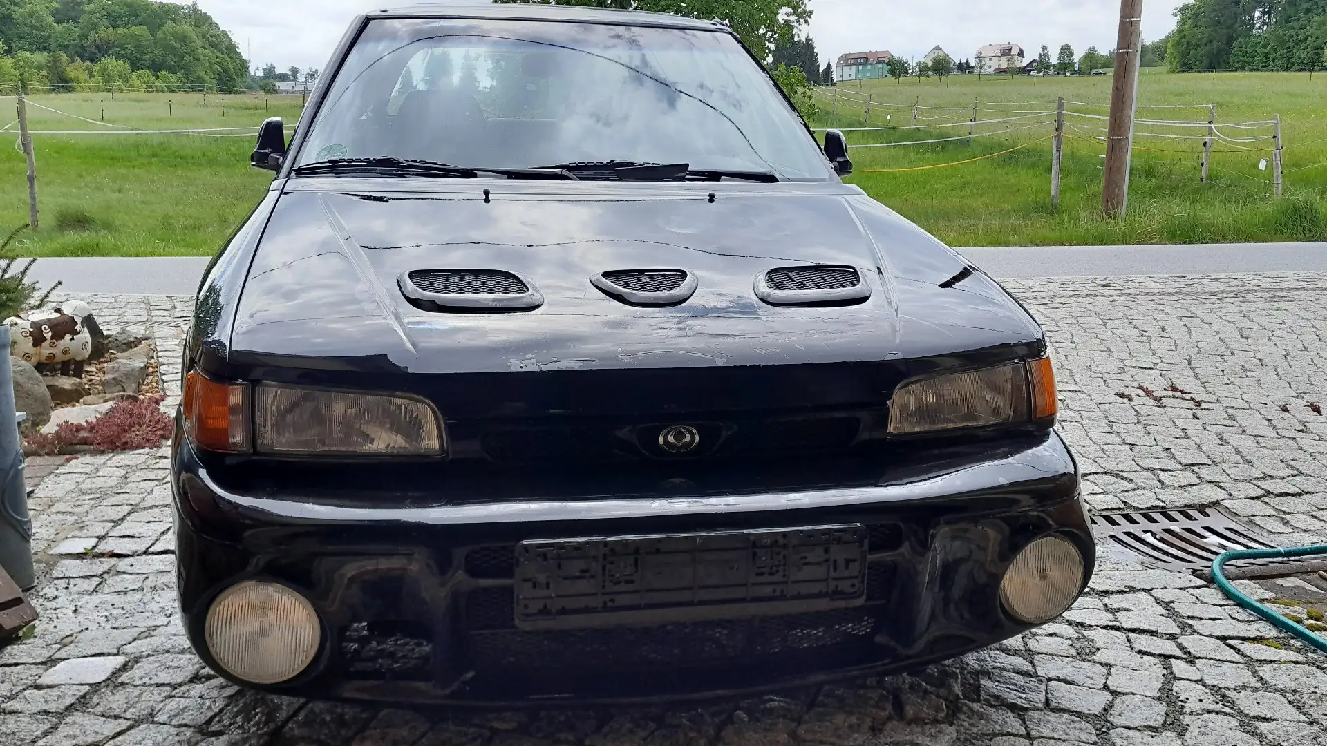 Mazda 323 GT-R 4WD - 1