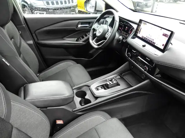 Nissan Qashqai view 4