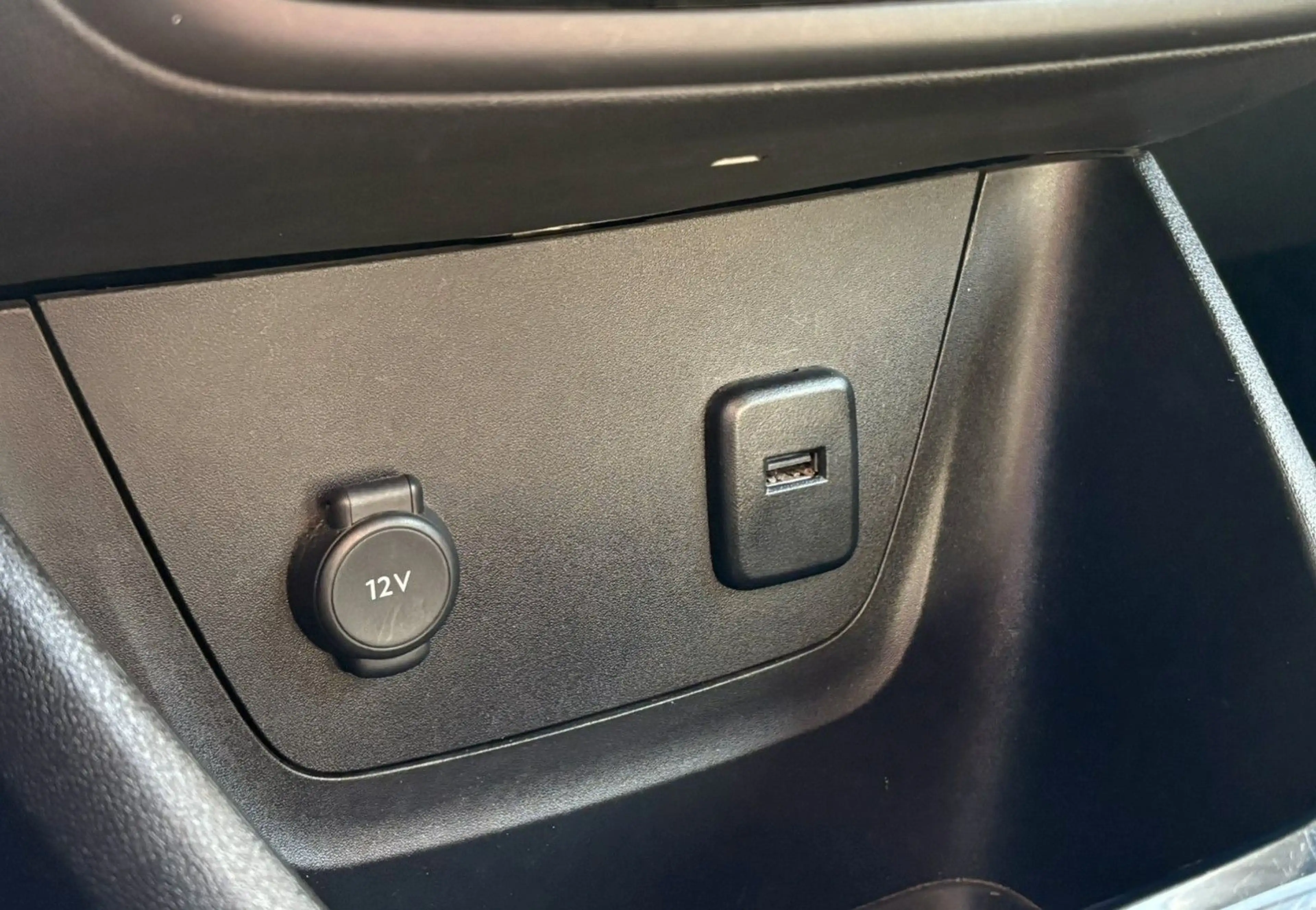 Opel Crossland X Crossland — photo 12