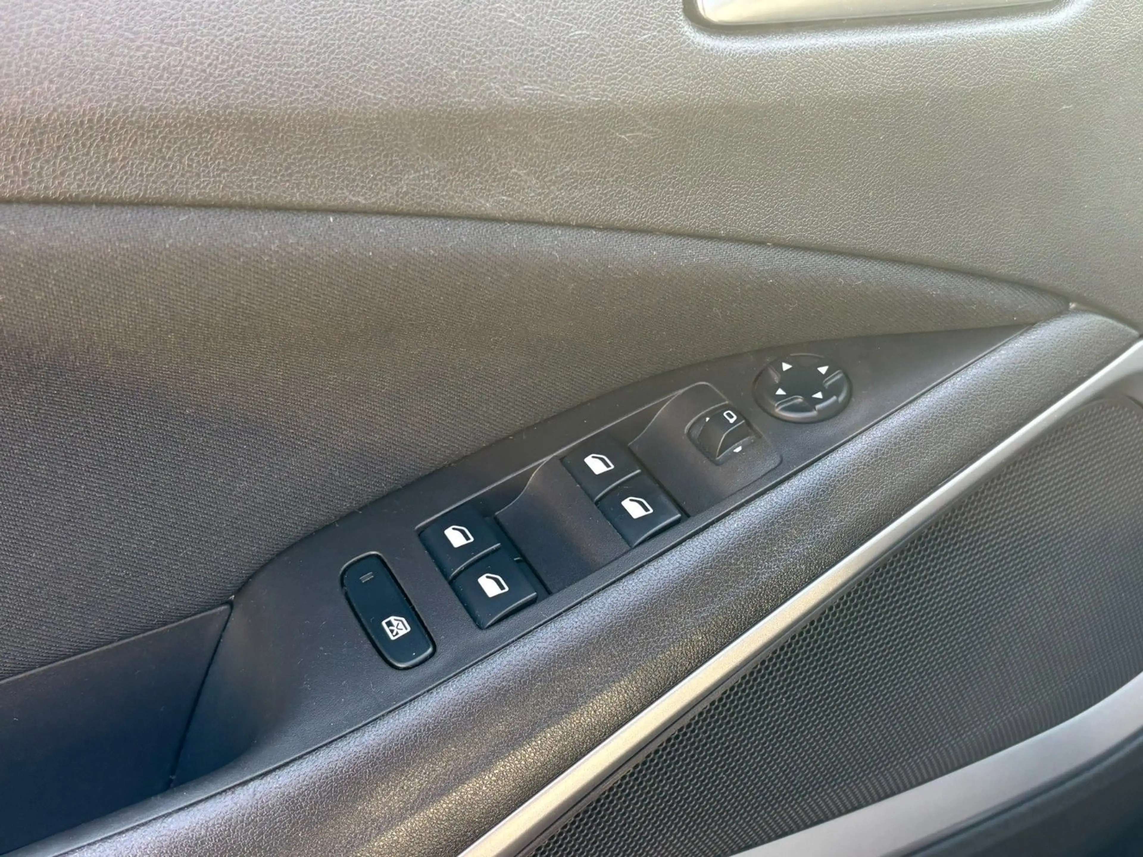 Opel Crossland X Crossland — photo 14