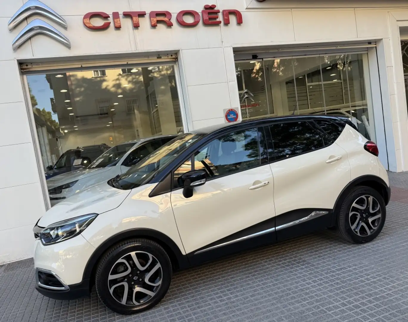 Renault Captur 1.5dCi Intens eco2 EDC 90 Blanco - 2