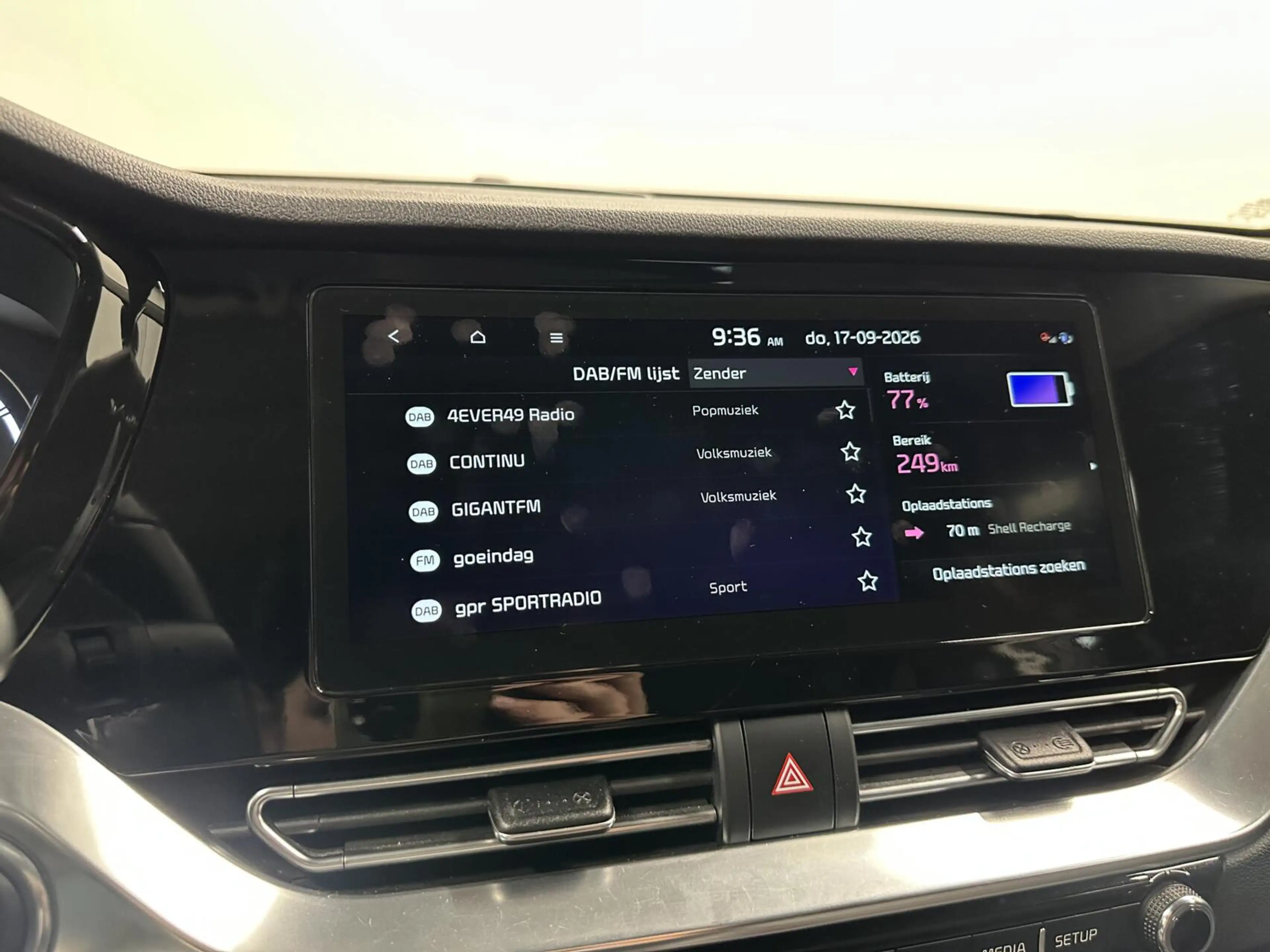 Kia e-Niro DynamicLine 39 kWh NAVI CAMERA CARPLAY ADAPTIEF CR — photo 40