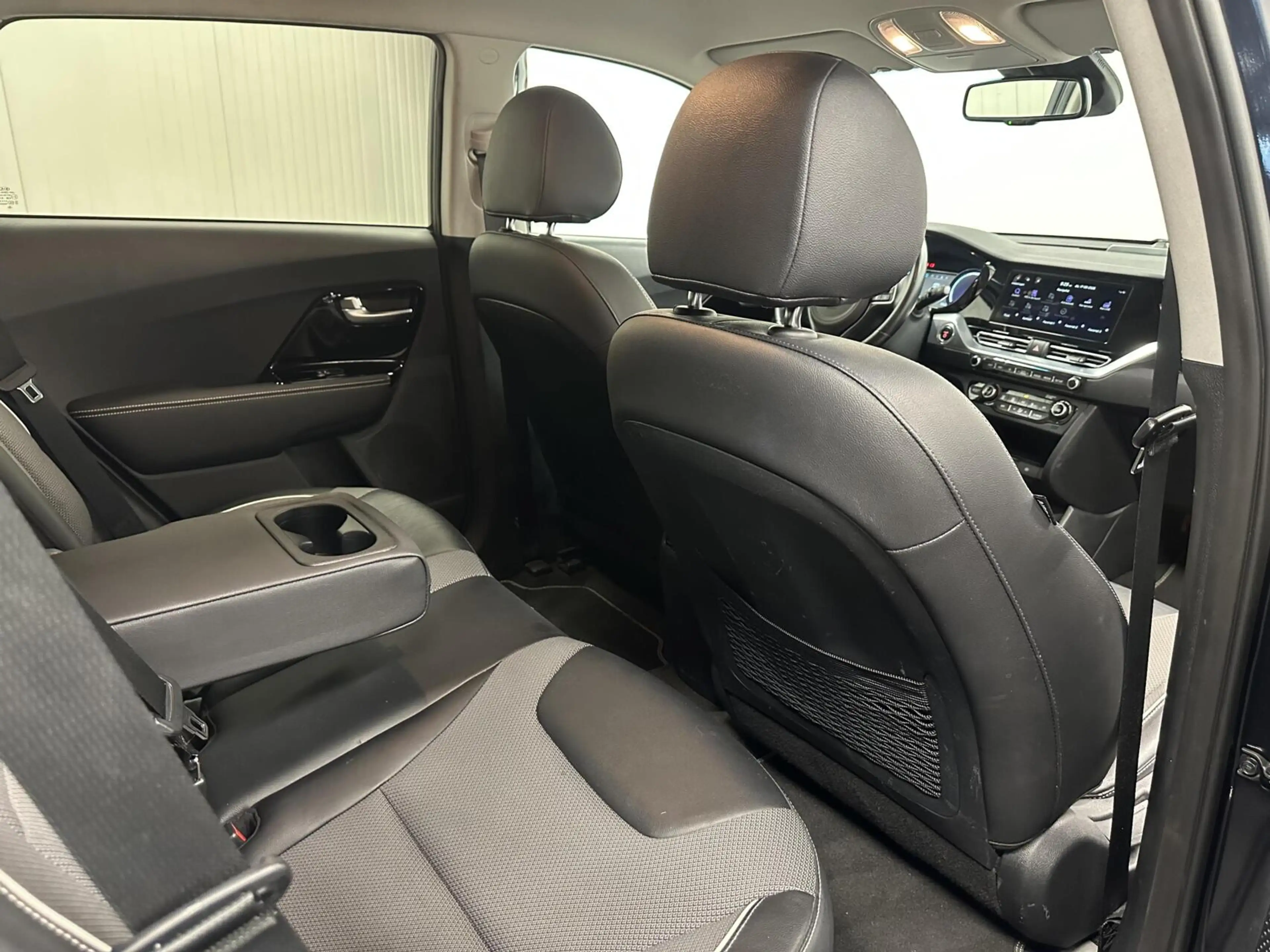 Kia e-Niro DynamicLine 39 kWh NAVI CAMERA CARPLAY ADAPTIEF CR — photo 16