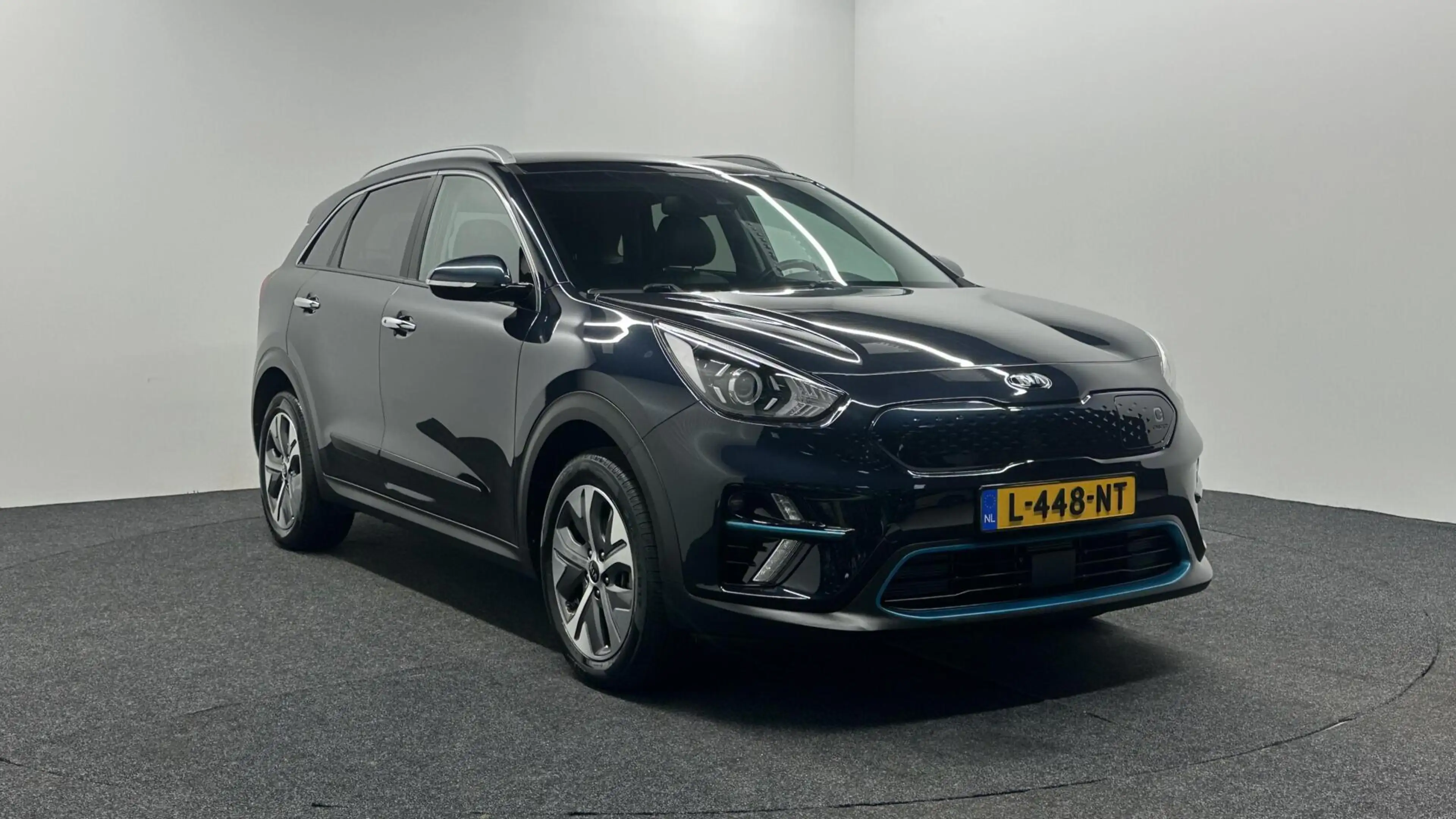 Kia e-Niro DynamicLine 39 kWh NAVI CAMERA CARPLAY ADAPTIEF CR — photo 3