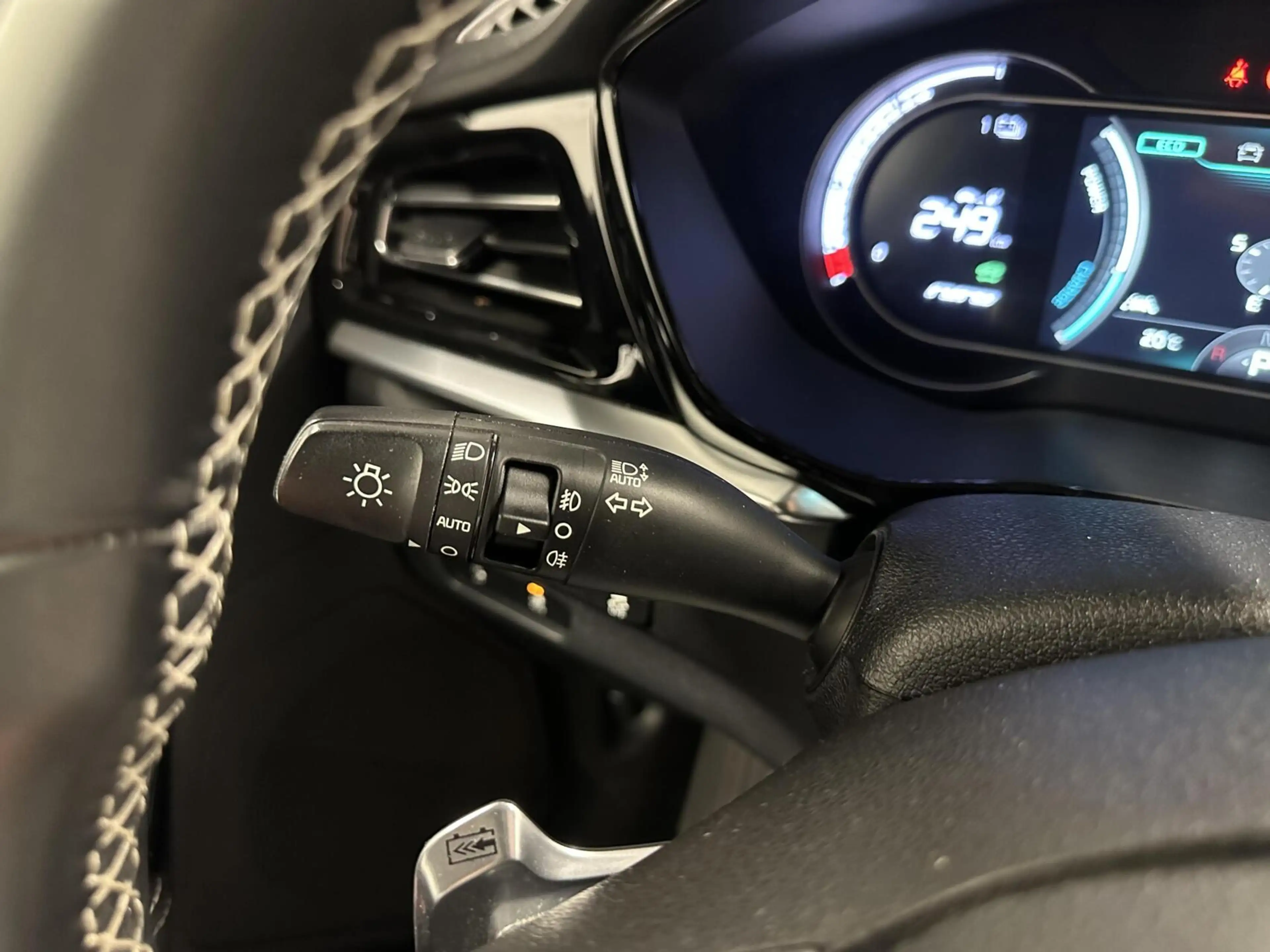 Kia e-Niro DynamicLine 39 kWh NAVI CAMERA CARPLAY ADAPTIEF CR — photo 27