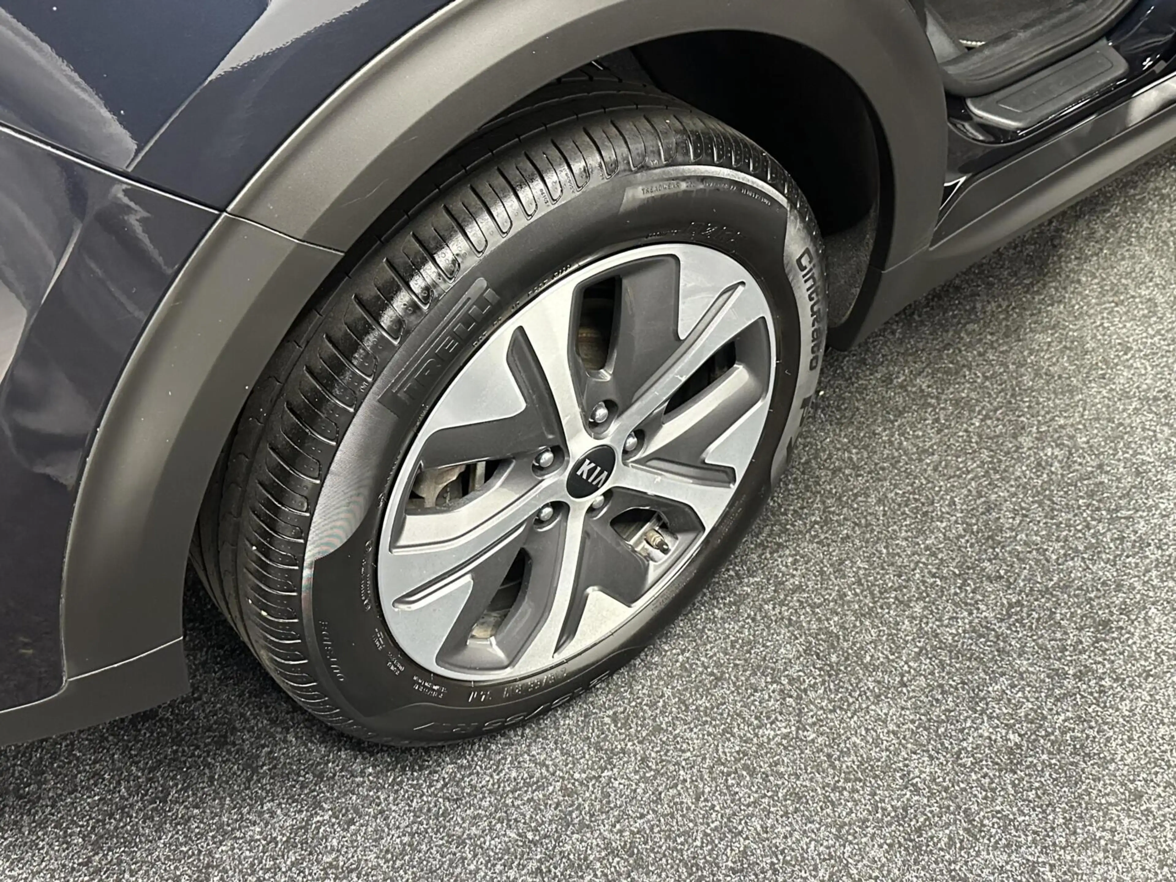 Kia e-Niro DynamicLine 39 kWh NAVI CAMERA CARPLAY ADAPTIEF CR — photo 10