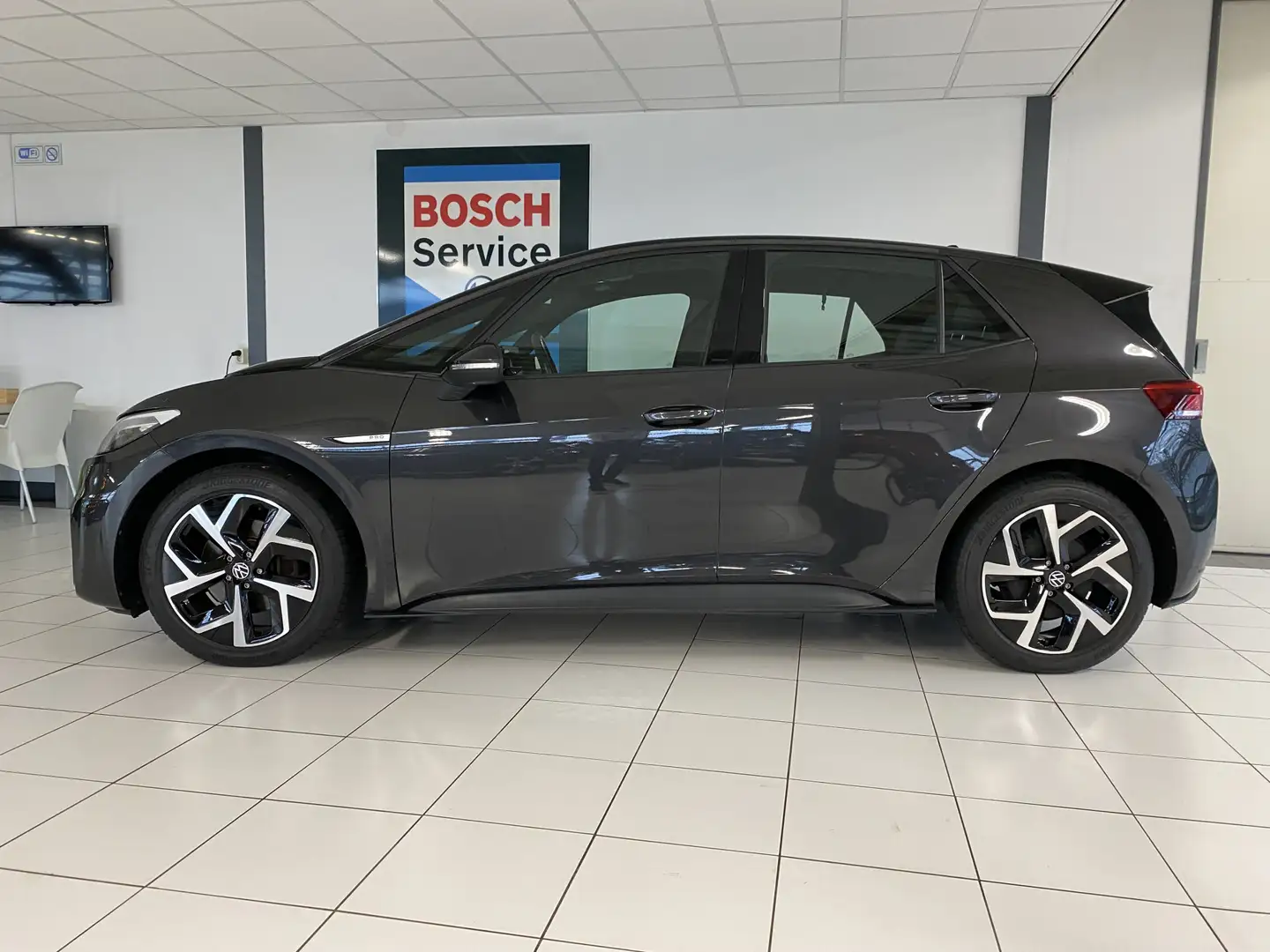 Volkswagen ID.3 Pro 58 kWh Warmtepomp /stoelverwarming / stuur ver Gris - 2