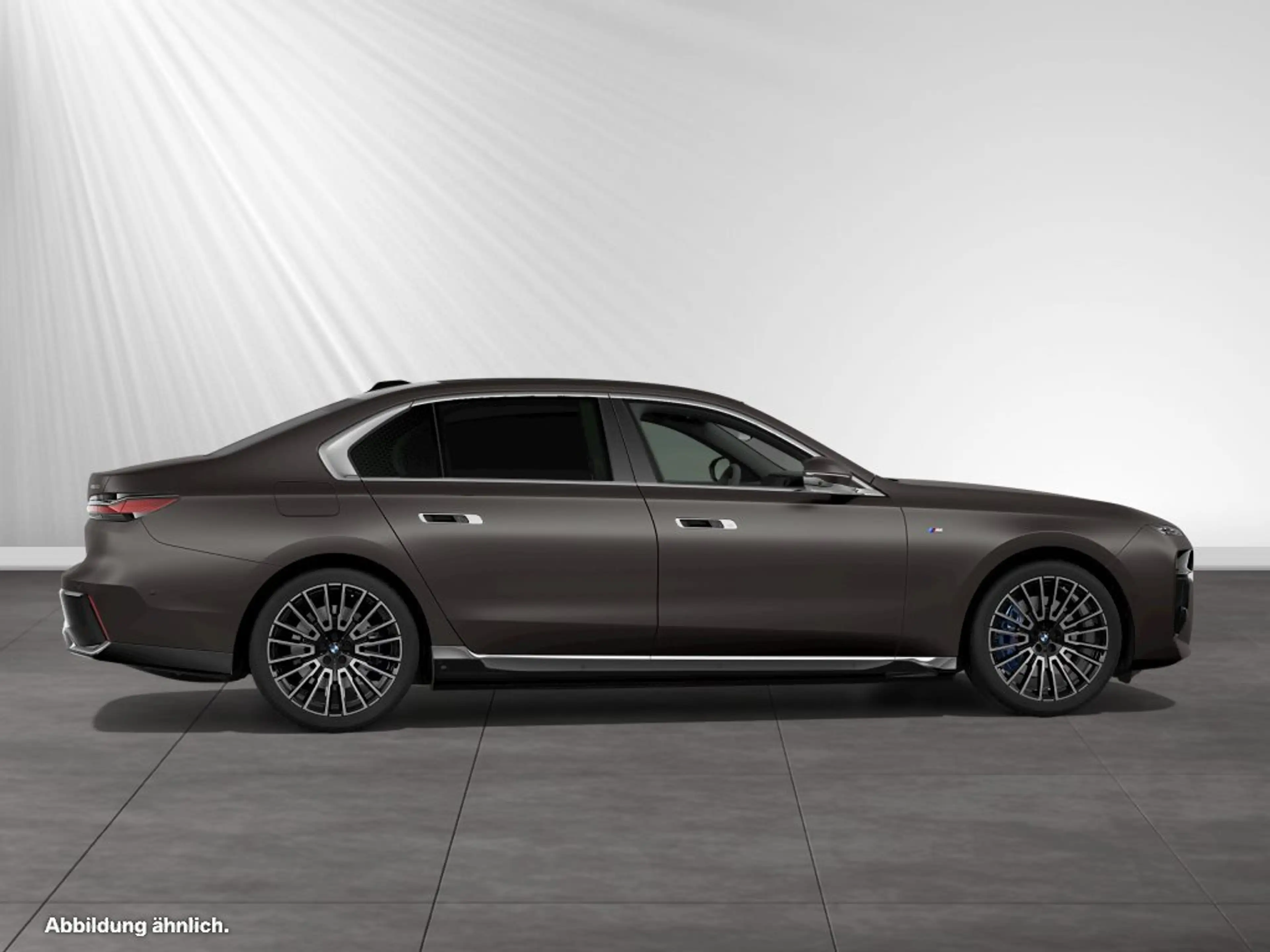 BMW i7 xDrive60 M Sport|DA&PAProf.|Autobahnass. — photo 11