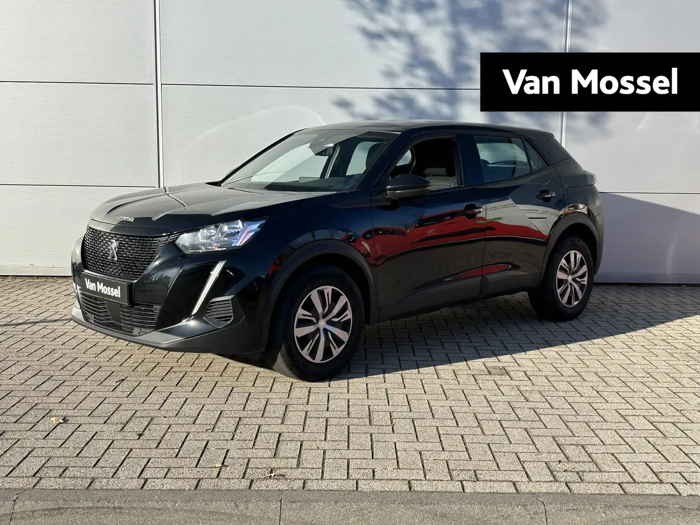 Peugeot 2008 1.2 PureTech Active Pack | Navigatie | Apple Carpl Noir - 1