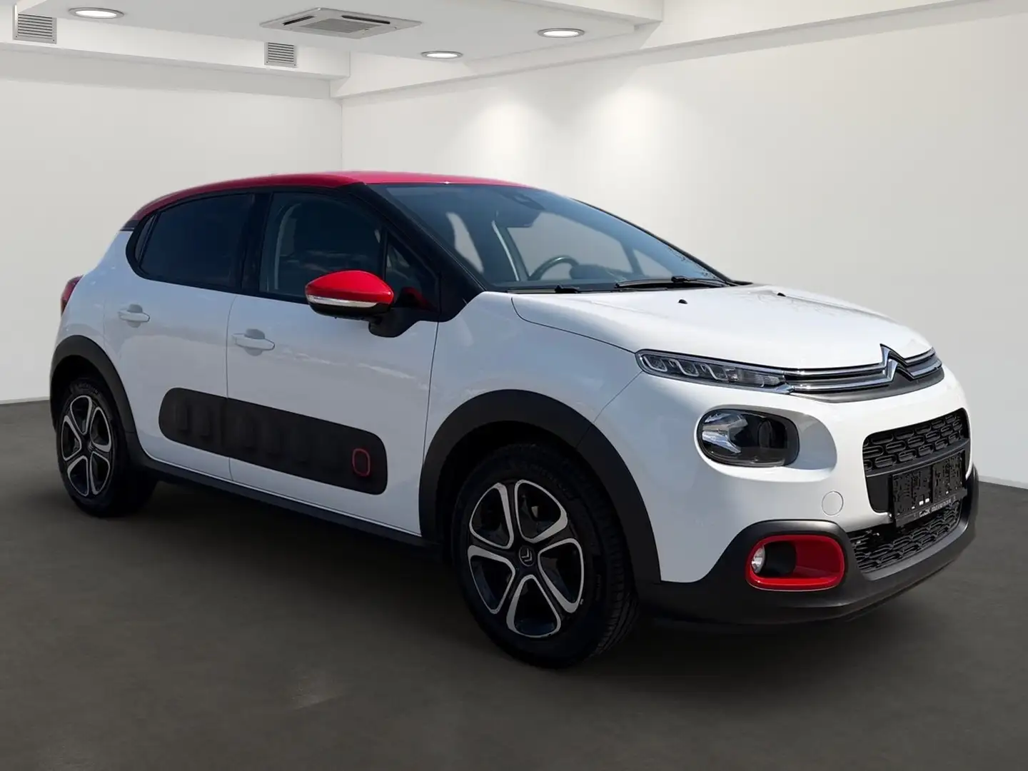 Citroen C3 1.2 PureTech 82 Shine Stop&Start (EURO 6d) Weiß - 2