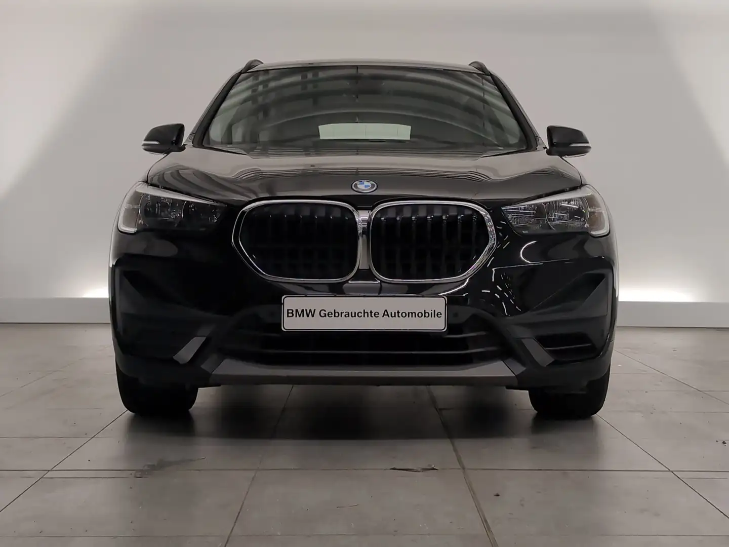 BMW X1 xDrive25e Advantage Navi/HiFi/AHK/RFK/DAB/PDC Schwarz - 2