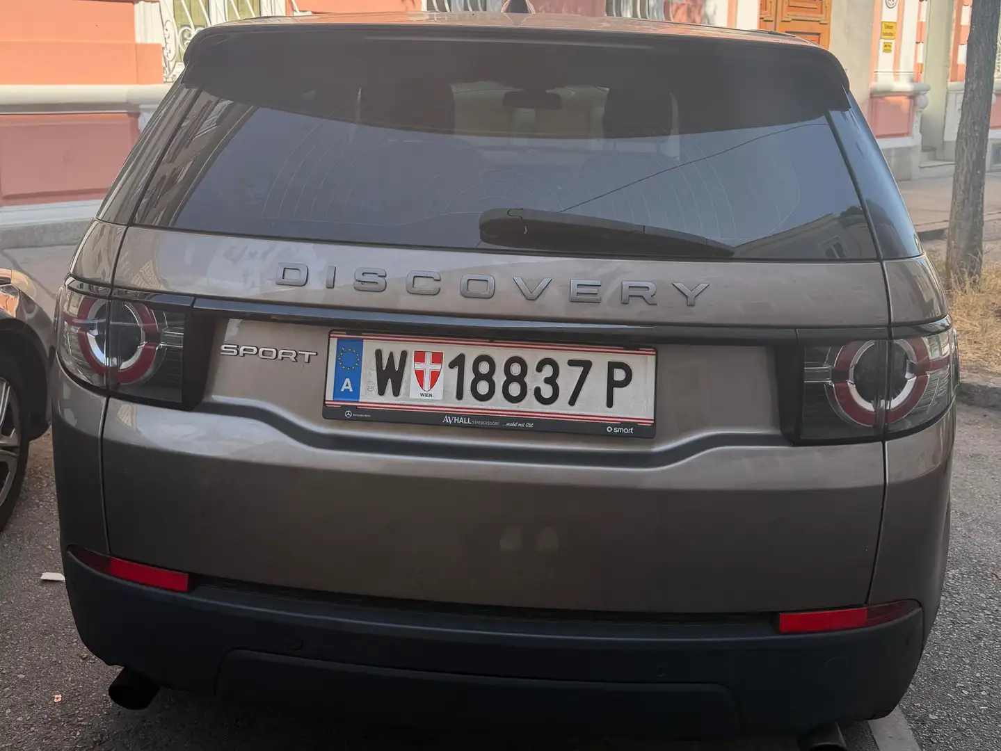 Land Rover Discovery Sport Discovery Sport 2,0 SD4 4WD HSE Aut. HSE Bronze - 2