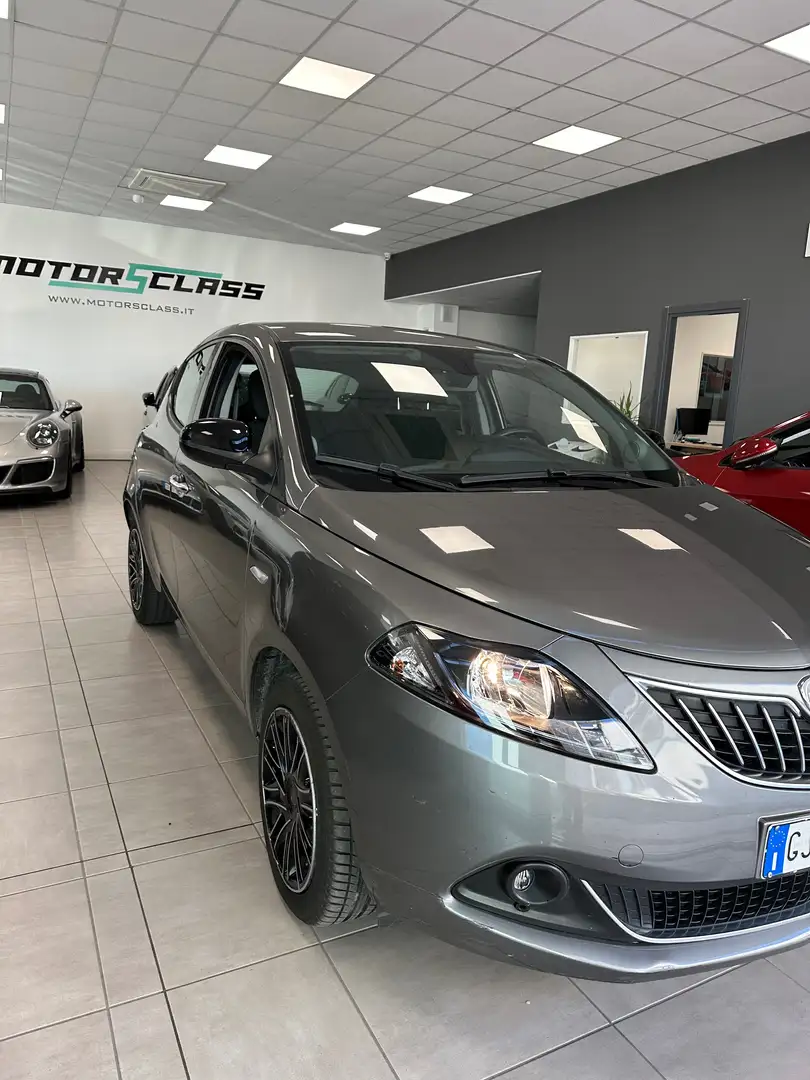 Lancia Ypsilon Ypsilon III 2021 1.0 firefly hybrid Gold s Grigio - 2
