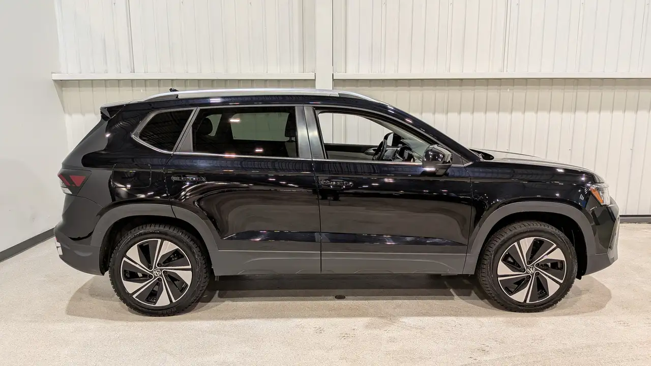 Volkswagen Taos снимка Volkswagen Taos