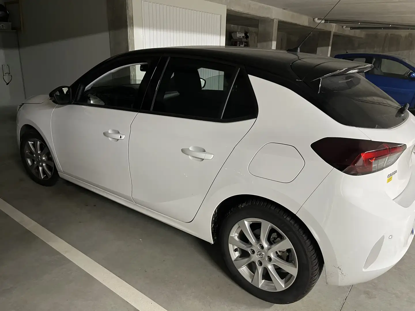Opel Corsa Blanc - 2