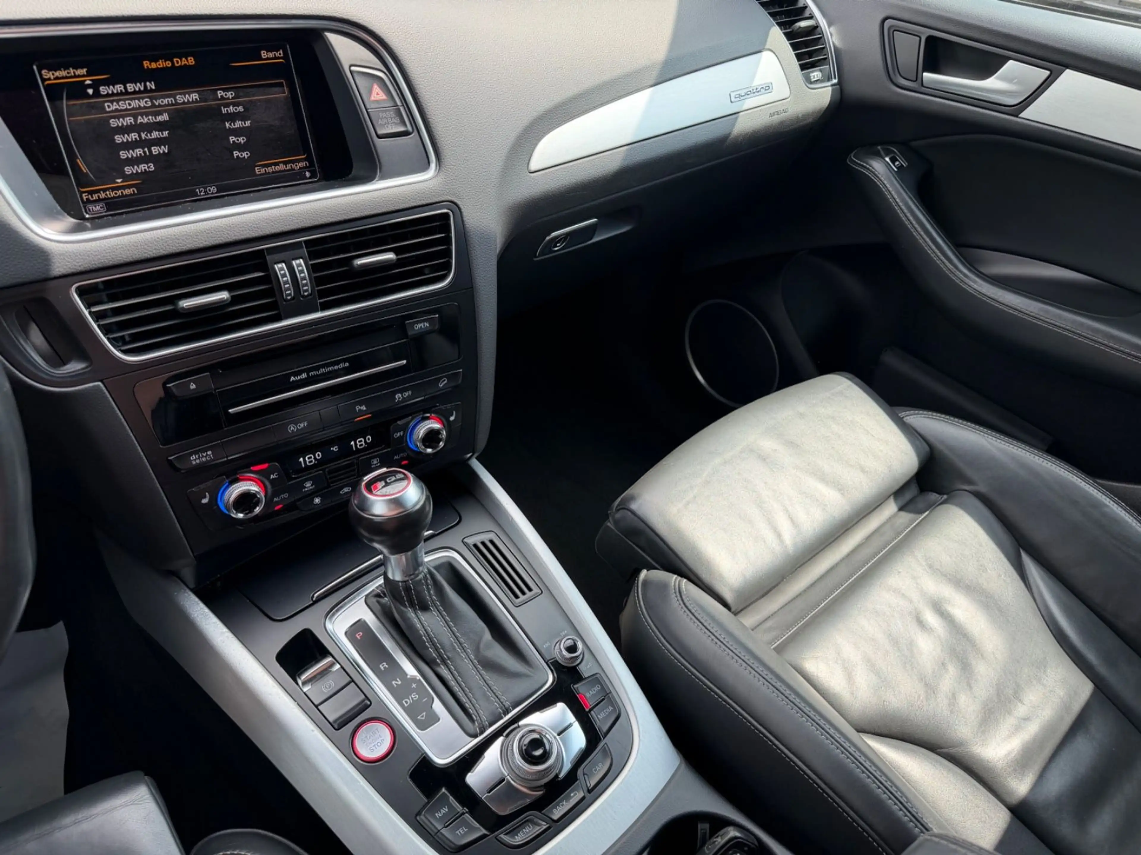 Audi SQ5 3.0 TDI Quattro B&O Leder MMI Kamer Keyl AHK — photo 30