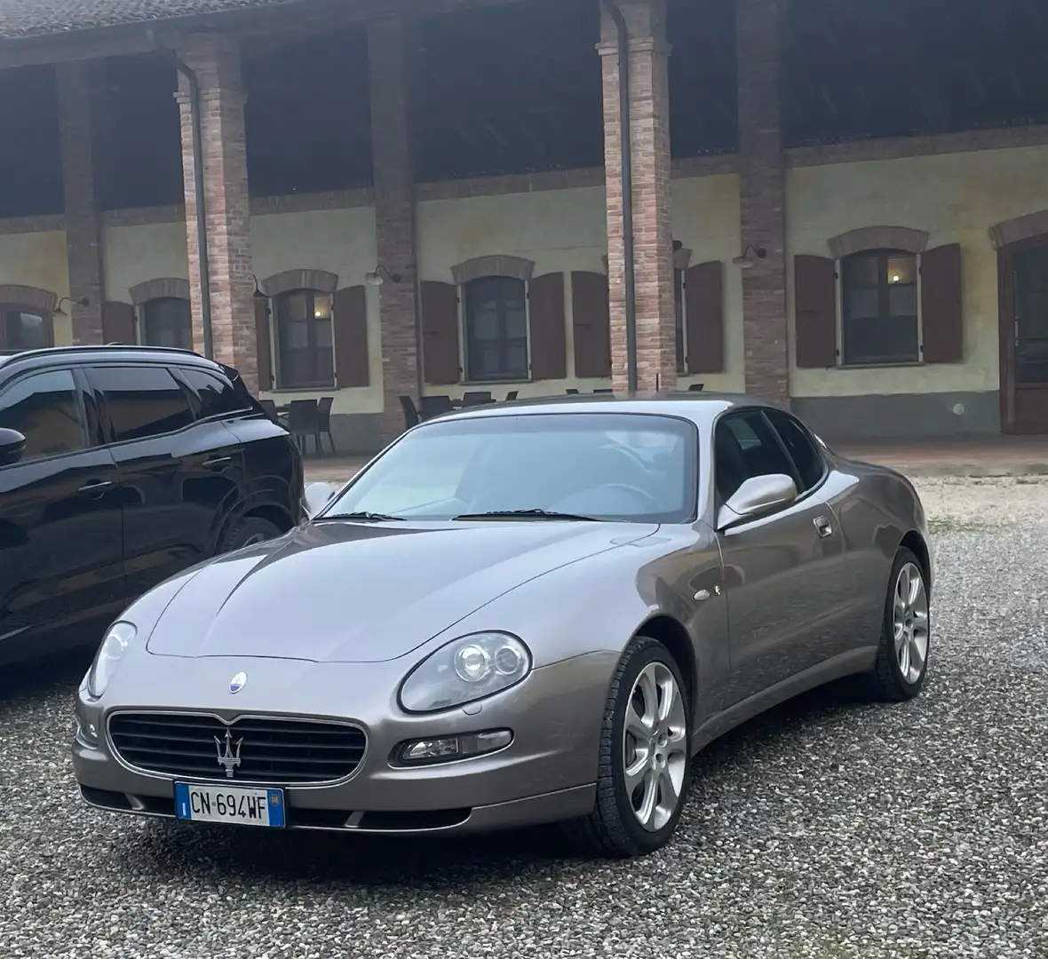 Maserati 4200 coupe - 1